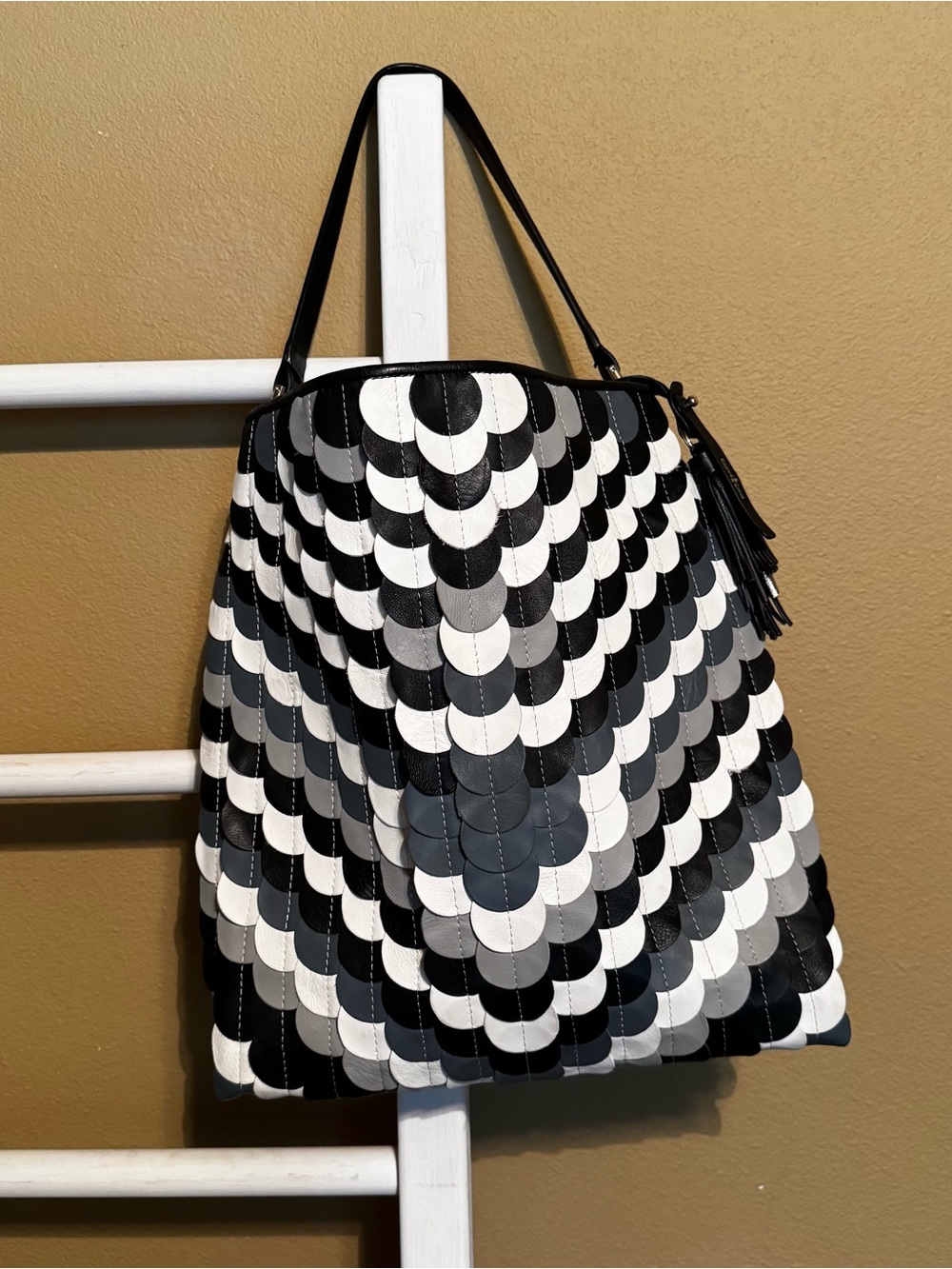 Gianni Conti Genuine Leather Patchwork Tote Bag Black White Gray Scallop Purse - Picture 2 of 10